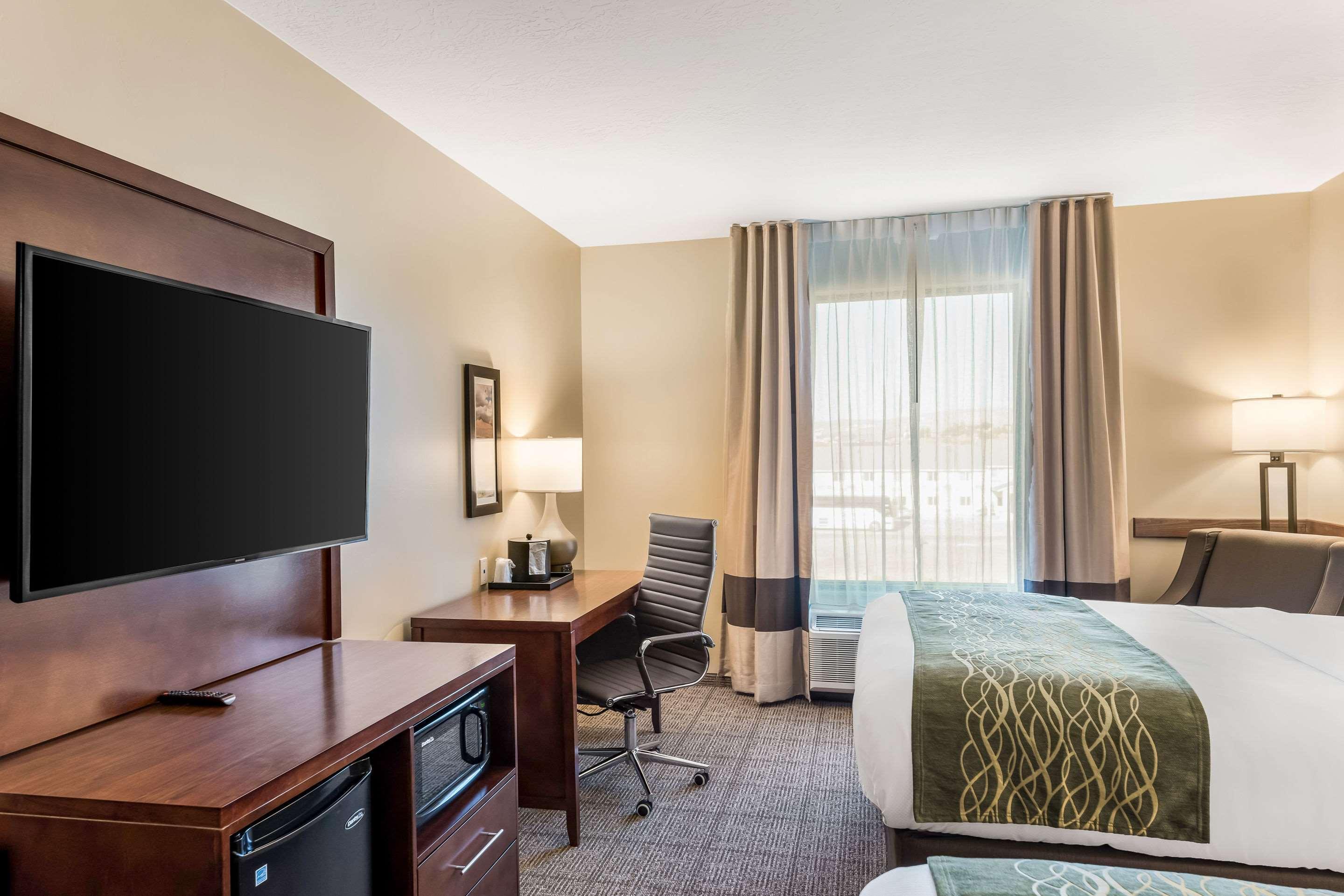 Comfort Inn & Suites Zion Park Area Хърикейн Екстериор снимка