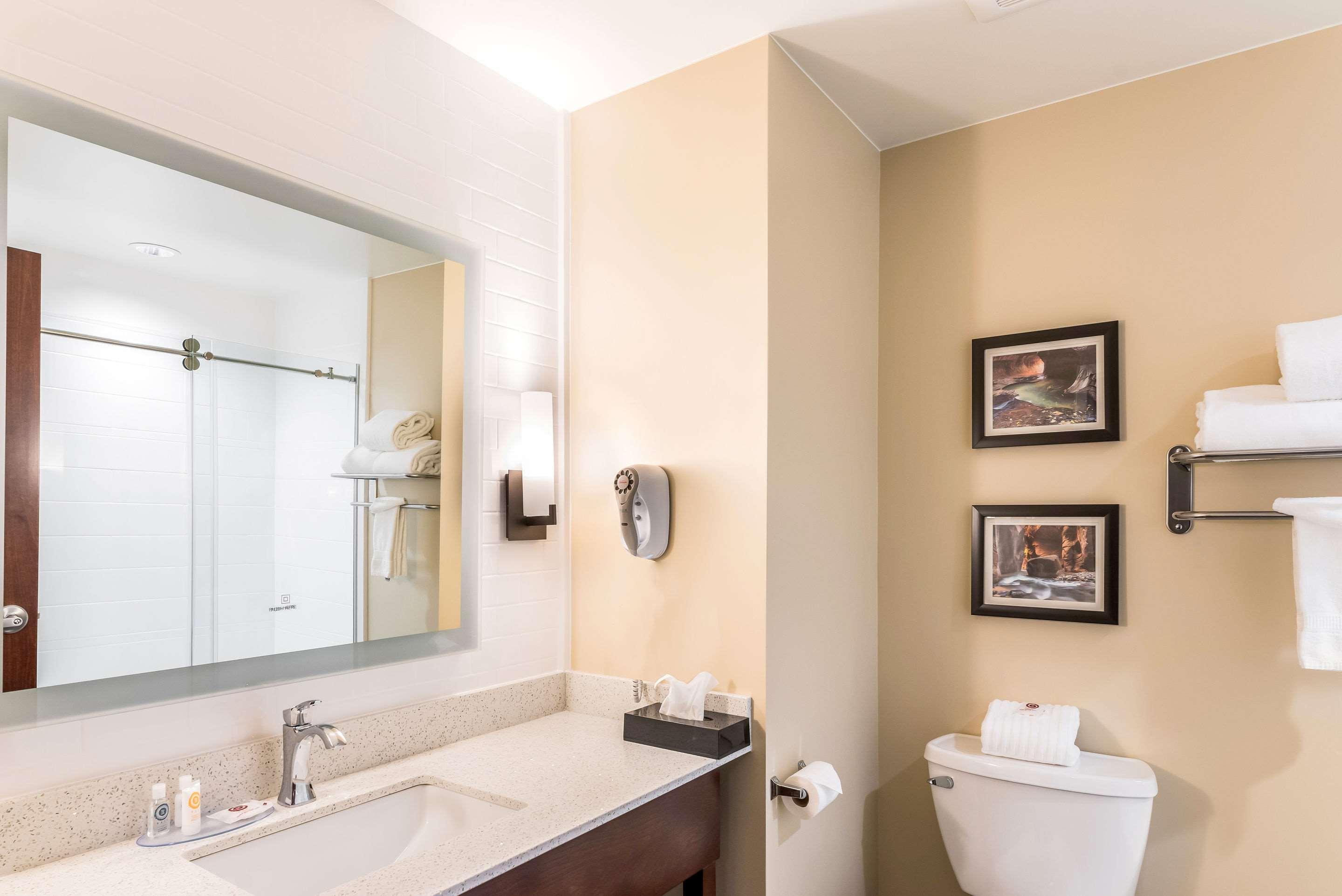 Comfort Inn & Suites Zion Park Area Хърикейн Екстериор снимка