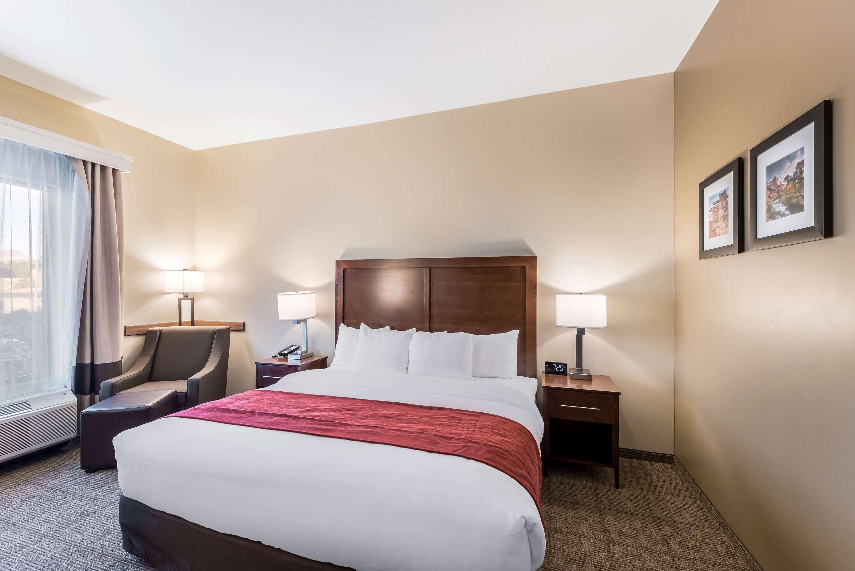 Comfort Inn & Suites Zion Park Area Хърикейн Екстериор снимка