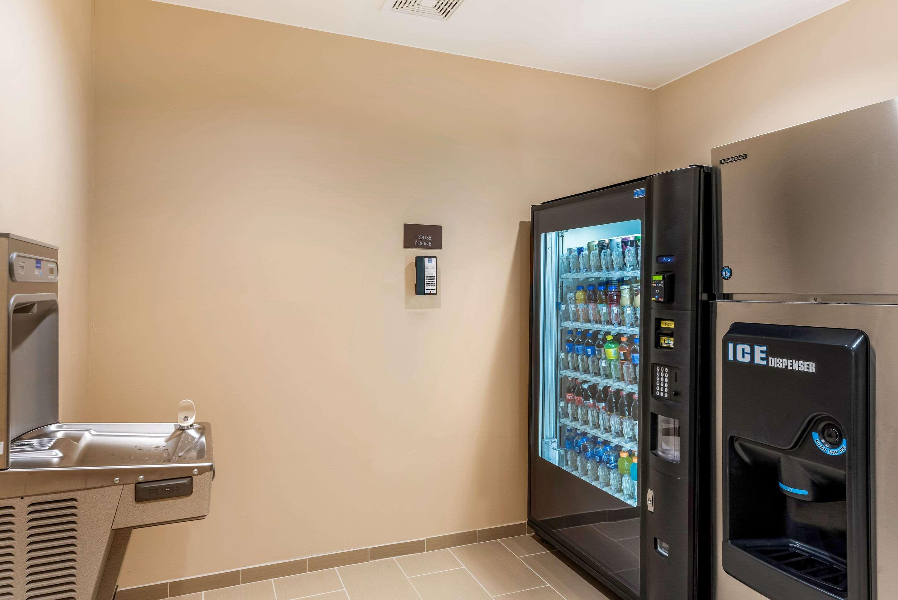 Comfort Inn & Suites Zion Park Area Хърикейн Екстериор снимка