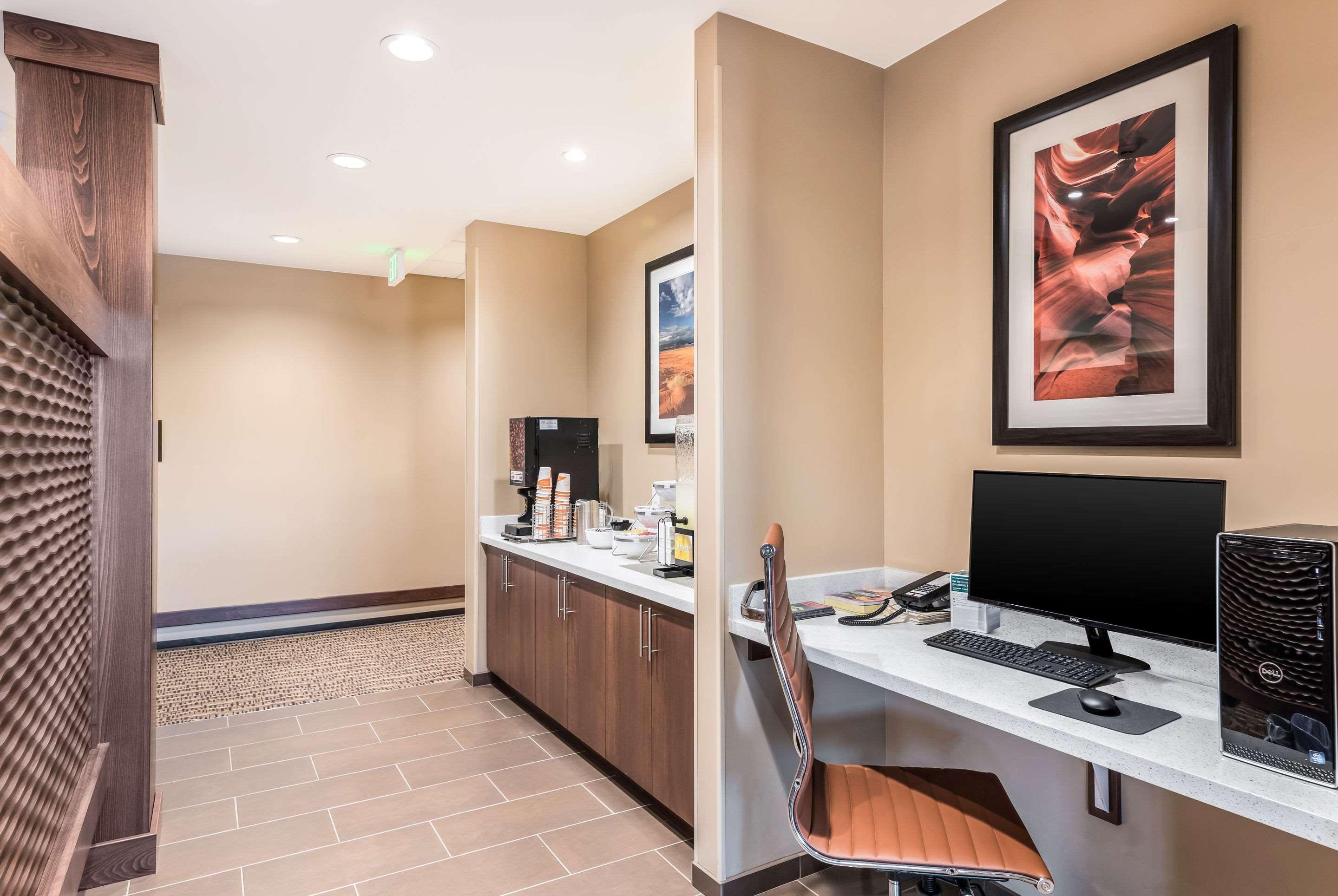 Comfort Inn & Suites Zion Park Area Хърикейн Екстериор снимка