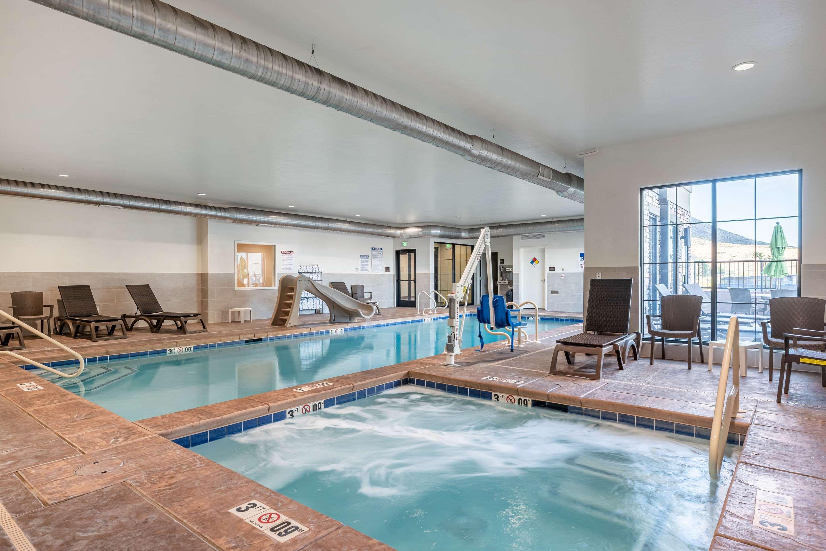 Comfort Inn & Suites Zion Park Area Хърикейн Екстериор снимка