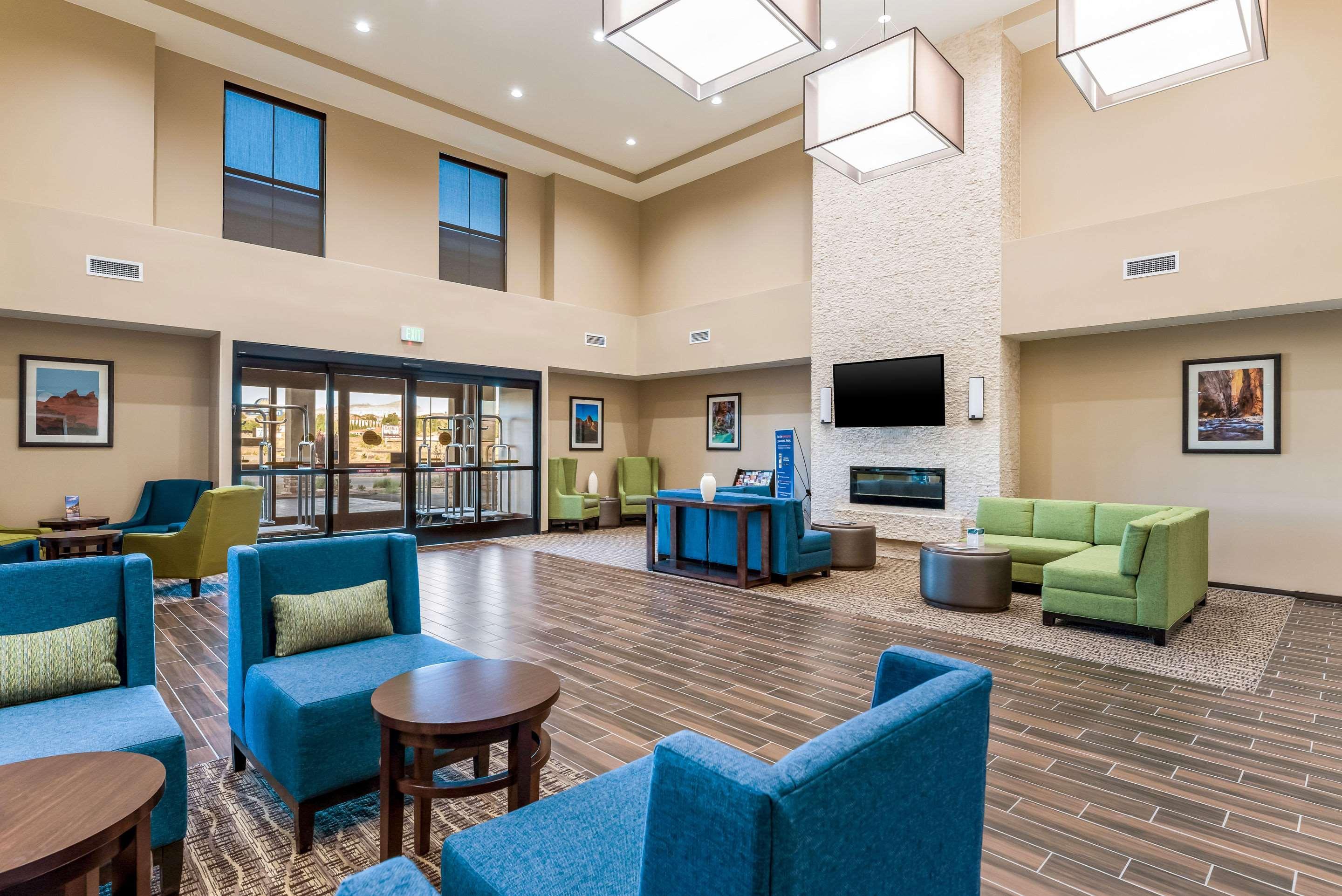 Comfort Inn & Suites Zion Park Area Хърикейн Екстериор снимка