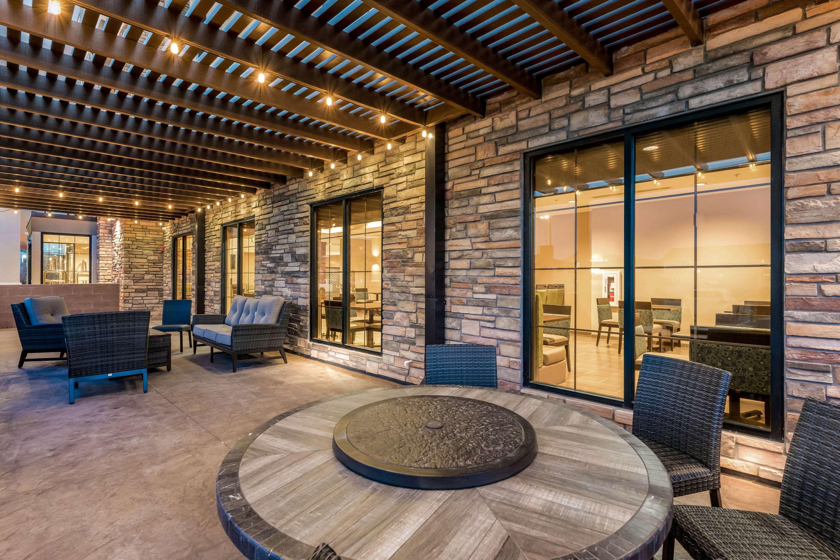 Comfort Inn & Suites Zion Park Area Хърикейн Екстериор снимка